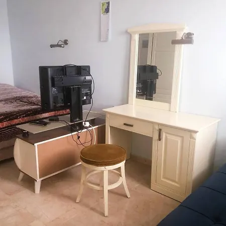 Apart 2+1 In Goldcity Alanya